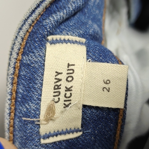 MADEWELL Curvy Kick Out Crop Jeans in Light Wash Size 26 - Picture 3 of 16